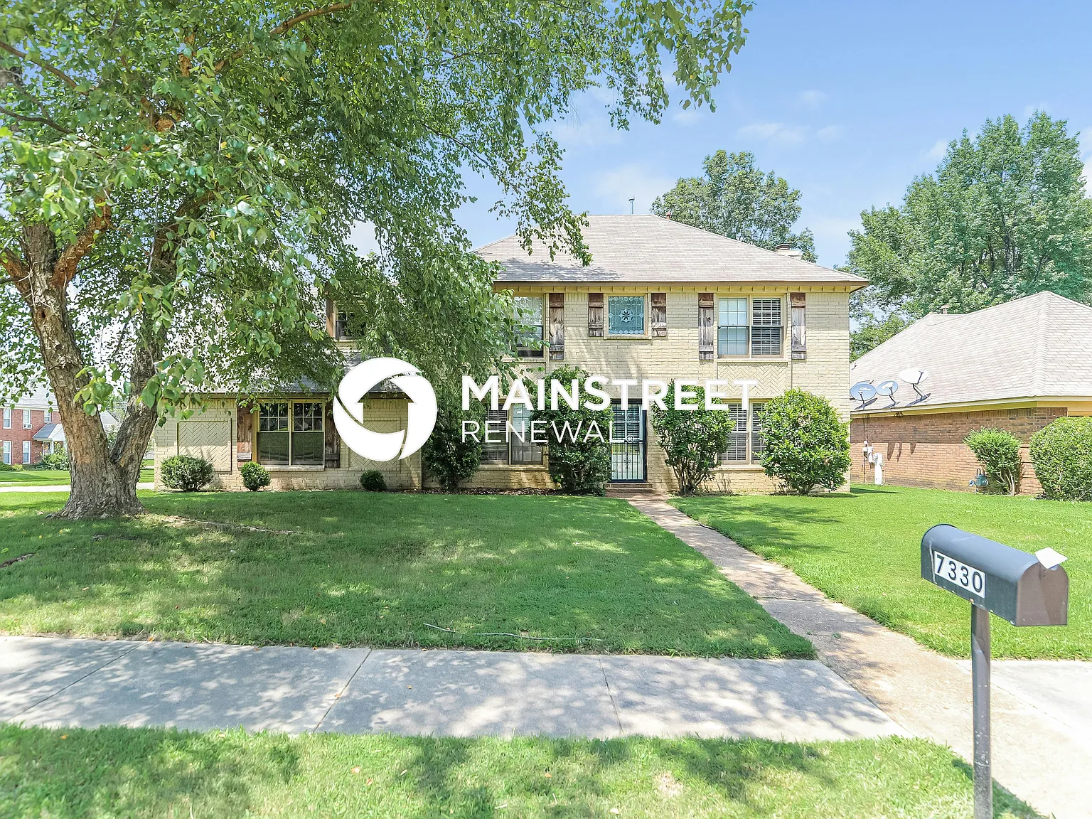 7330 Ashley Oaks Dr — Photo 1