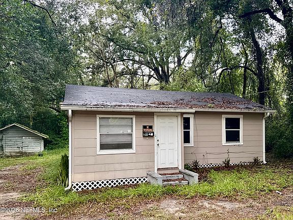 2nd image of 9420 GIBSON Avenue