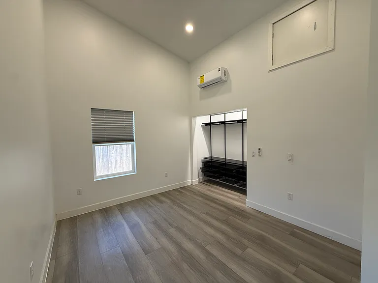 5827 Amaya Dr — Photo 8