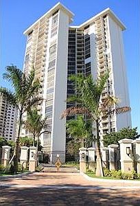 1st image of 18181 NE 31st Ct APT 2401
