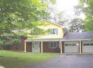51263 State Route 14, East Palestine, OH 44413