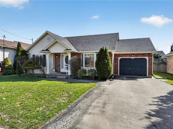 2469 Shurie Rd, West Lincoln, ON L0R 2A0