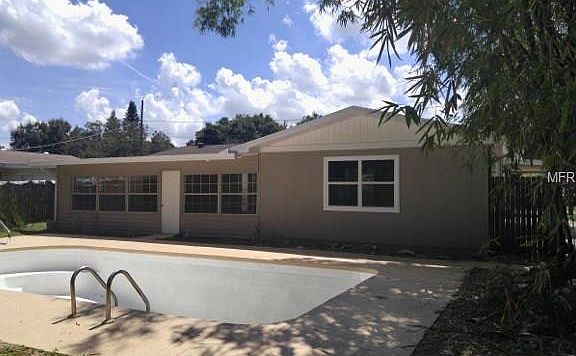 5th image of 2458 Avenue A SW