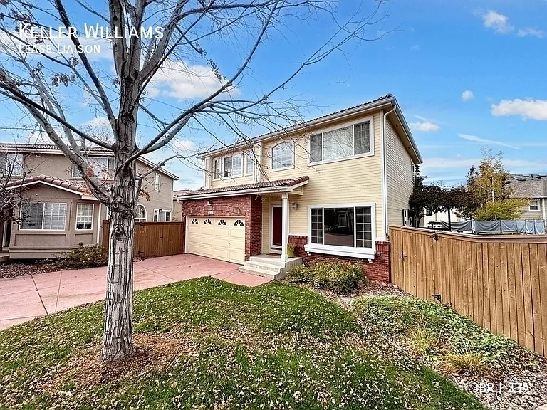 1237 Laurenwood Way — Photo 2