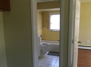 694 W 4th St FLOOR 2, Plainfield, NJ 07060