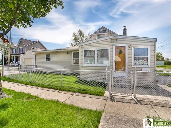 6 Balzac Ct #2, Tonawanda, NY 14150