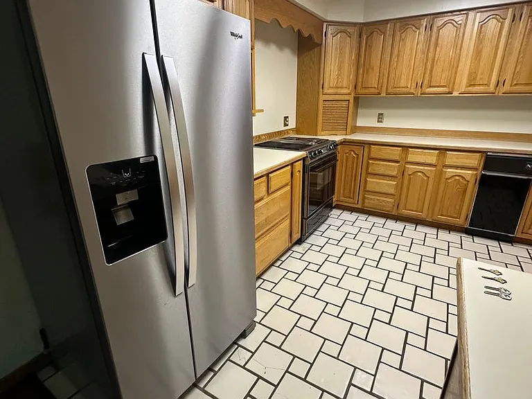 1501 Husky Way — Photo 5