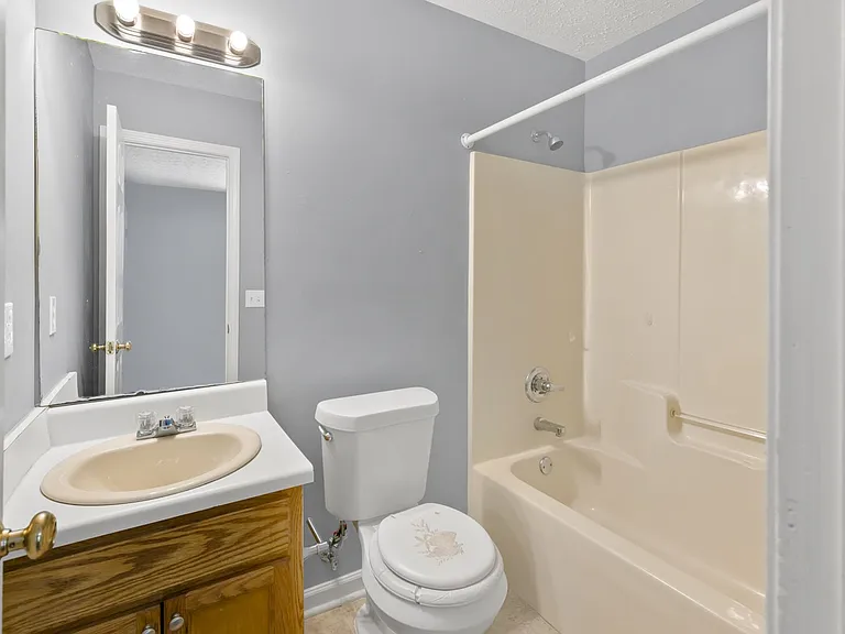 721 Ethan Ln — Photo 20