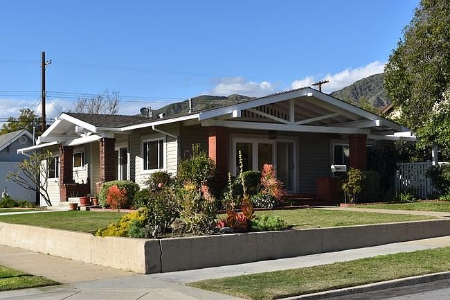 1st image of 903 E Palm Ave