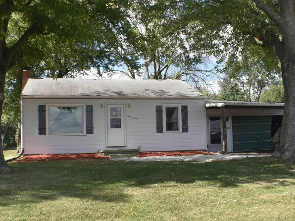 10 N 20th Ave, Canton, IL 61520