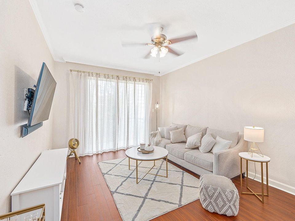 1st image of 4515 Briar Hollow Pl APT 312