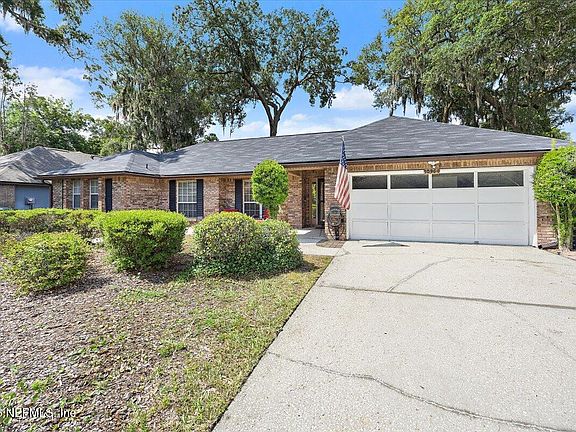 2nd image of 10954 HEATHFIELD Road