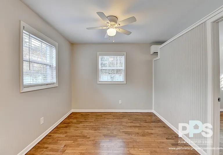 81 E Wesley Rd NE #7 — Photo 9