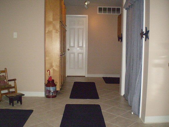 5th image of 82 Stonecroft Dr