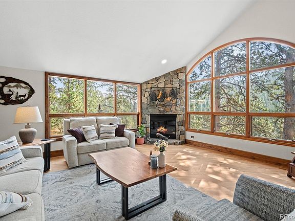 4th image of 28781 Shadow Mountain Drive