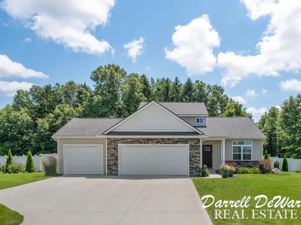 3274 Signal Point, Allegan, MI 49010
