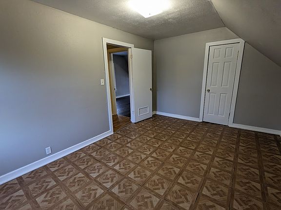 4th image of 3646 N 6th St