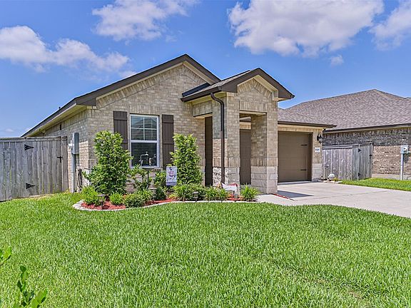 2nd image of 10409 Deussen Lane