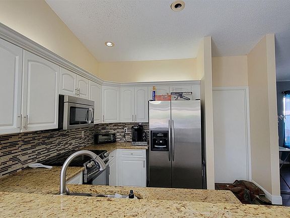 5th image of 9617 NW 49th Street