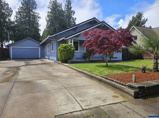 880 Young St, Woodburn, OR 97071