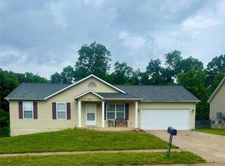 311 Aspen Creek Dr, Wentzville, MO 63385