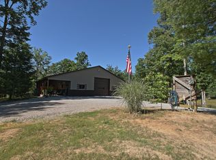 328 Briar Point Rd, Allardt, TN 38504