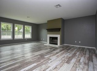 126 Vicksburg Loop, Elgin, TX 78621