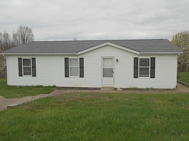1st image of 88 Cardinal Dr