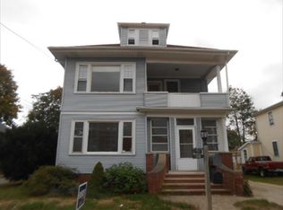 148 Beaufort St, Providence, RI 02908