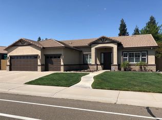 1109 Elk Hills Dr, Galt, CA 95632