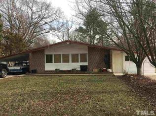 1406 E Raleigh St, Siler City, NC 27344