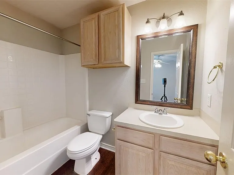 1604 Park Pl — Photo 21