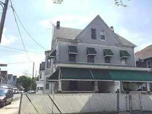 79 N James St, Hazleton, PA 18201