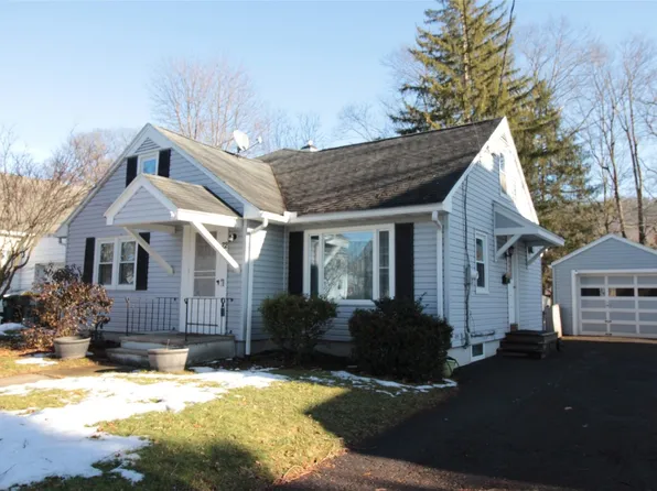 22 Rochelle Rd, Binghamton, NY 13901