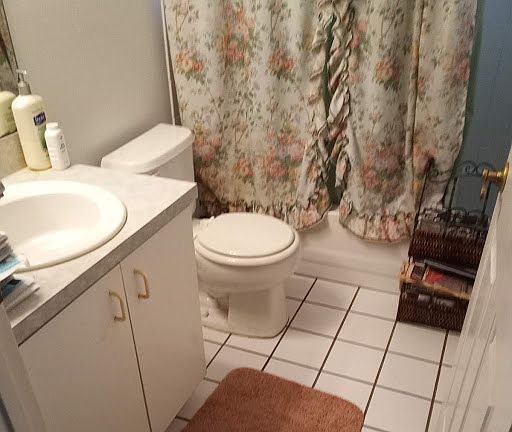 3rd image of 2562 Travida Dr