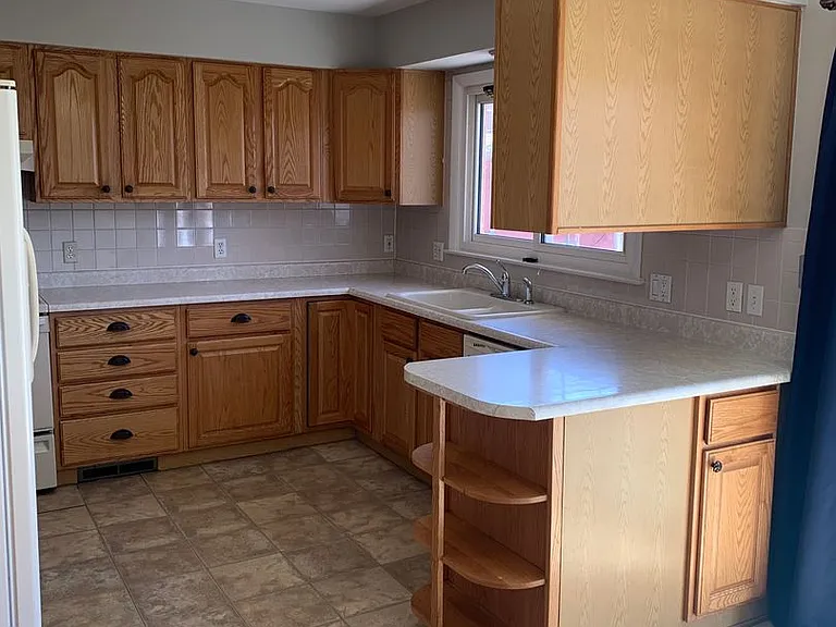 3213 Boxelder Dr — Photo 4