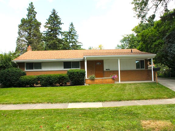 2nd image of 32560 Knollwood Dr