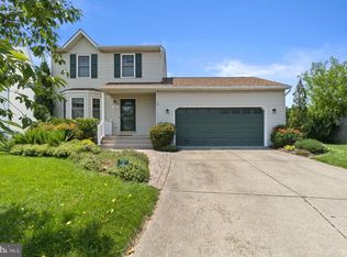 962 Redgate Ct, Pasadena, MD 21122