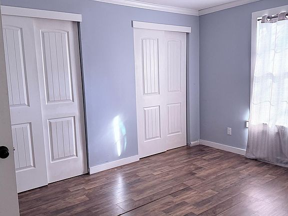 2nd image of 436 N Oakland Ave
