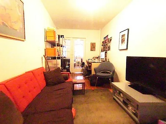 Rented by City Connections Realty | media 11