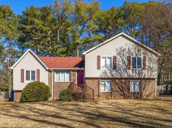 15005 Irene Dr SE, Huntsville, AL 35803