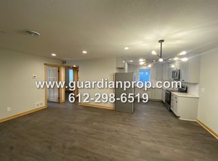 1560 Portland Ave #6, Saint Paul, MN 55104
