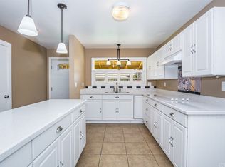 1401 W Mayberry Ave, Hemet, CA 92543