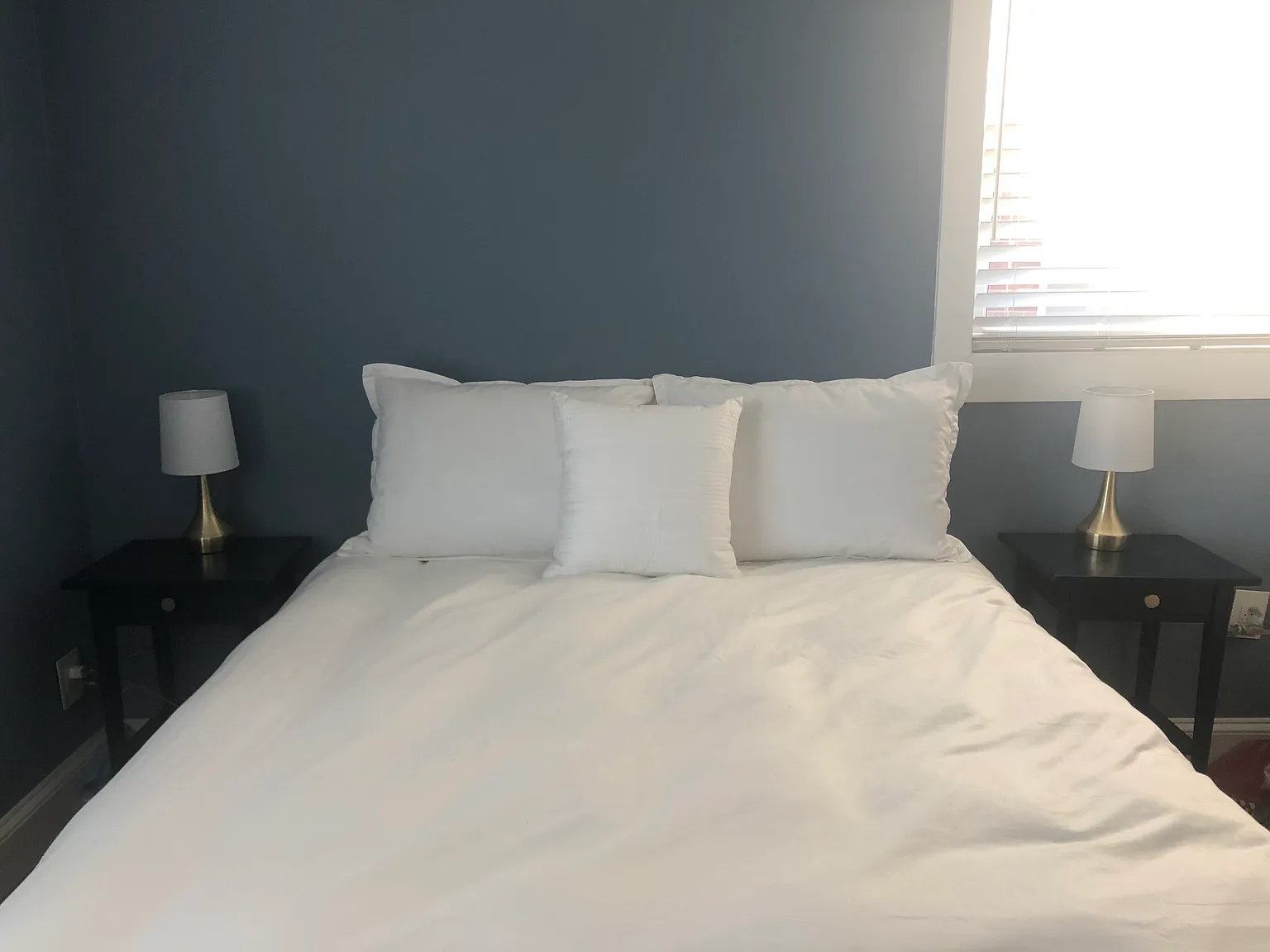 2 bed, 864 sqft, $4,000 — Photo 2