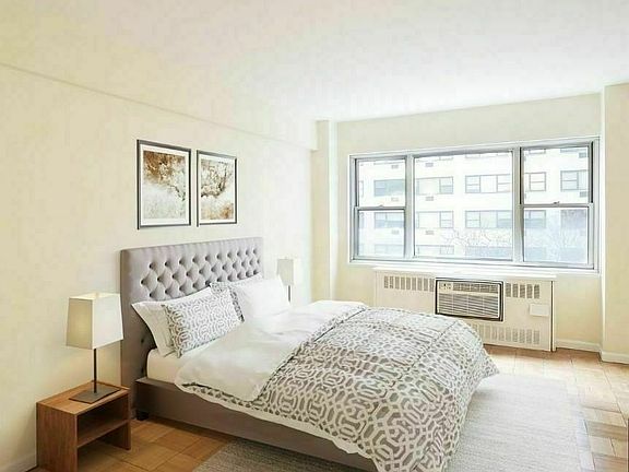 3rd image of 333 E 46th St APT 5G