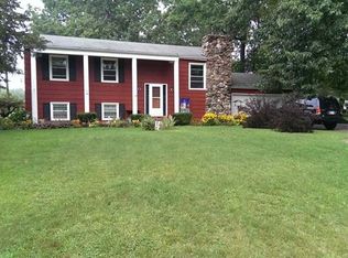 57807 Appletree Ln, Osceola, IN 46561