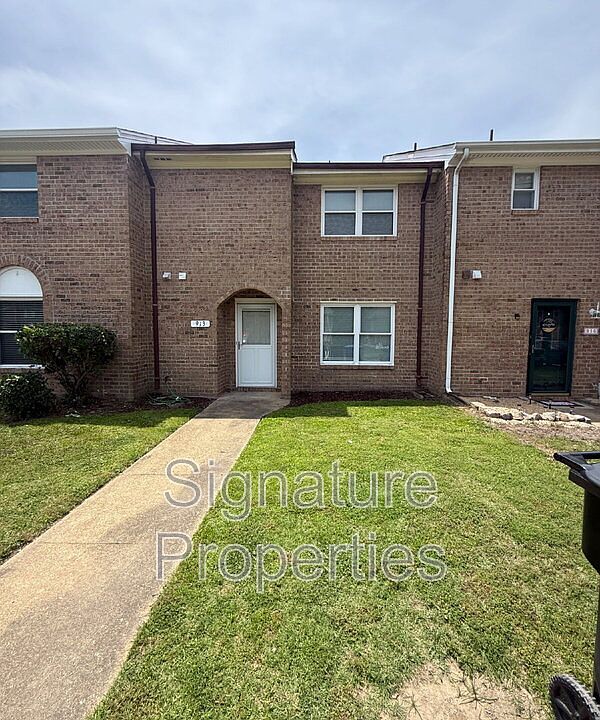 1st image of 913 Ewell Rd