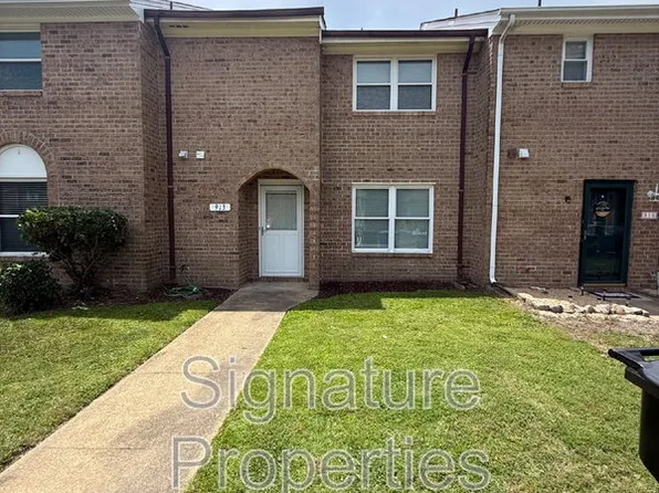 913 Ewell Rd, Virginia Beach, VA 23455