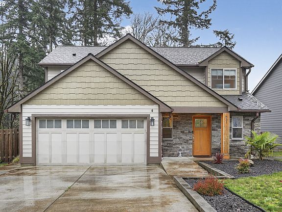 2nd image of 831 Virginia Cir