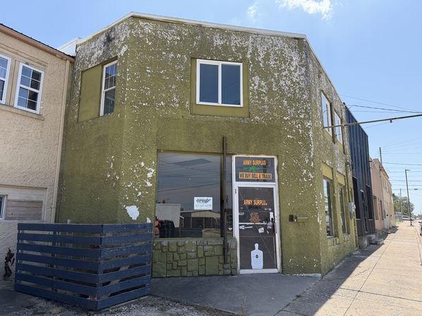 204 W 2nd St